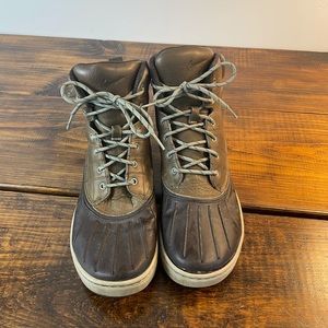 Nike Lace Up Duck Boots Sz 11